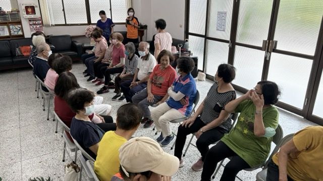 炎熱的天氣,讓我吹一下海風吧~ 炎熱的天氣,讓我吹一下海風吧~